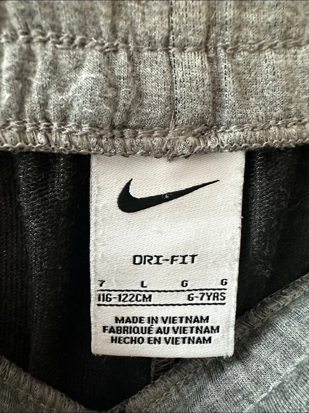 8/$25 Nike Gray Boys Size 6-7 years Athletic Shorts with Neon Swoosh